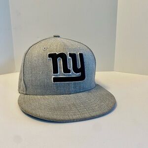 Men’s 59FIFTY NY NFL Gray with Black Logo Fitted Cap